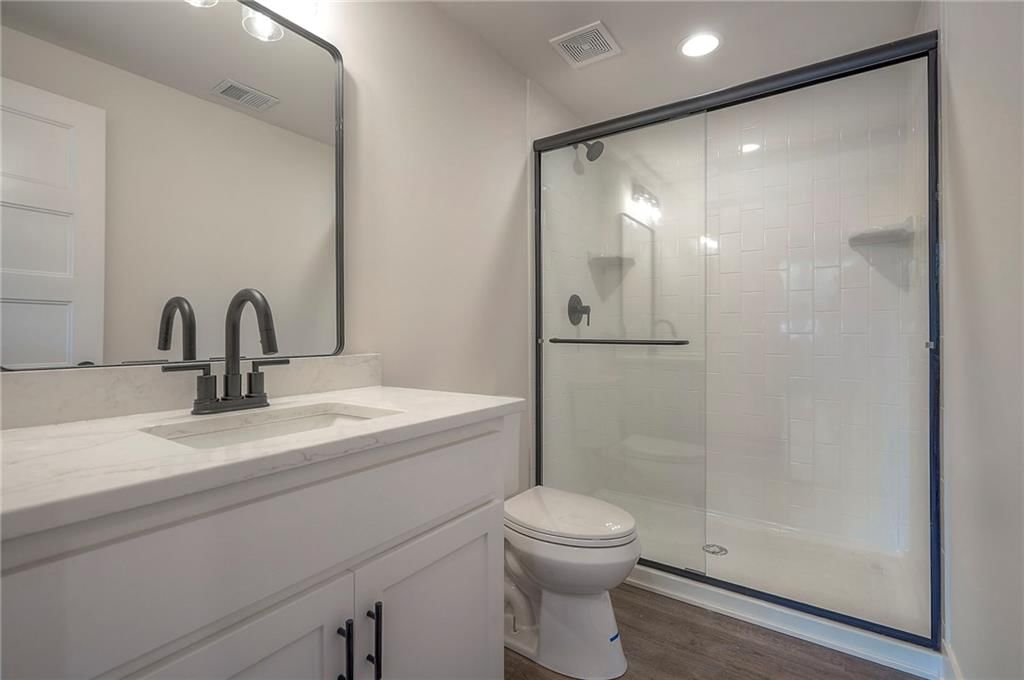 Photo 56 of 92 - 17875 Bluejacket Street