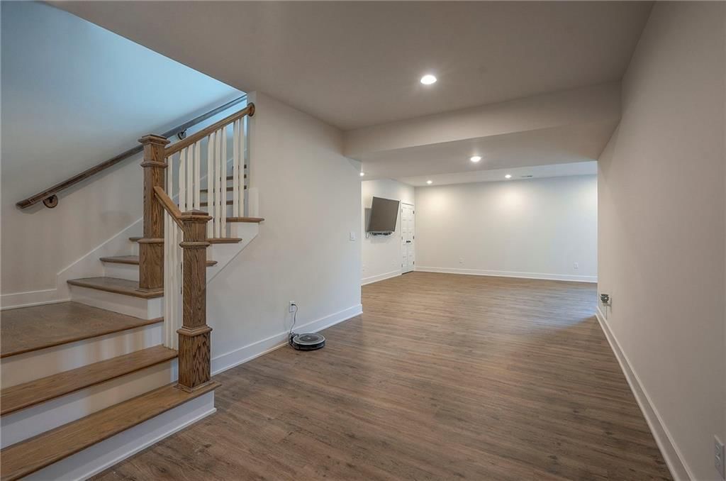 Photo 57 of 92 - 17875 Bluejacket Street