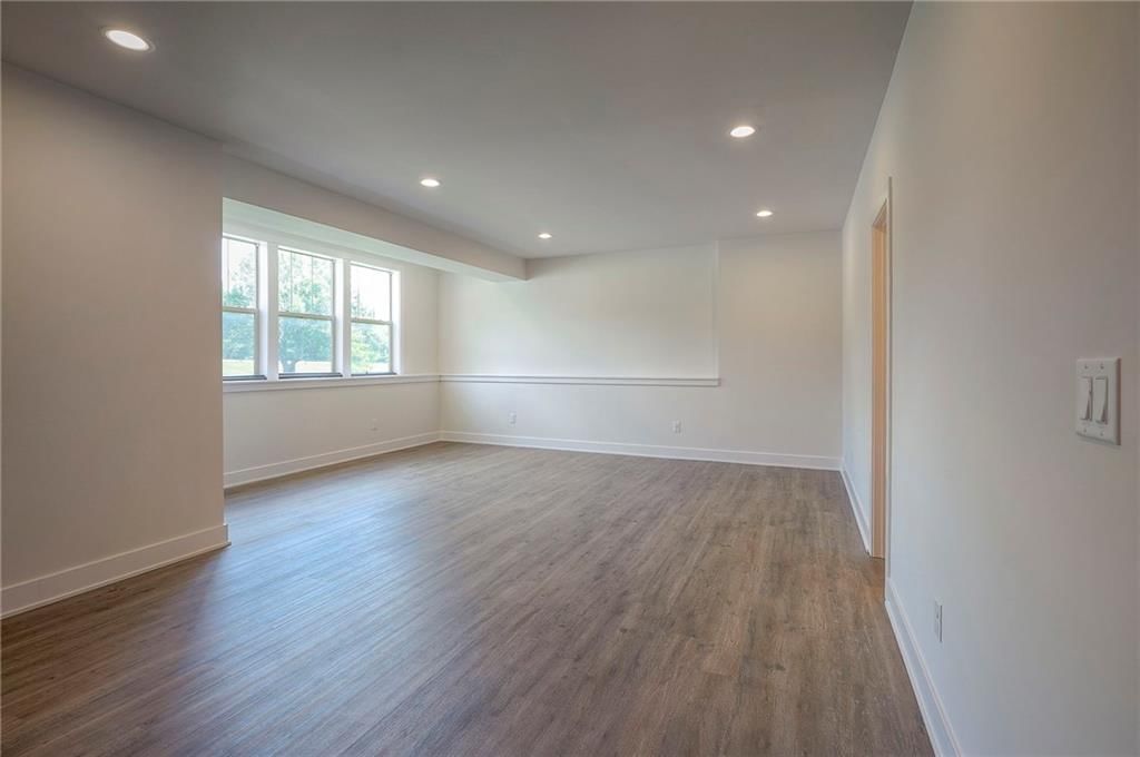 Photo 60 of 92 - 17875 Bluejacket Street