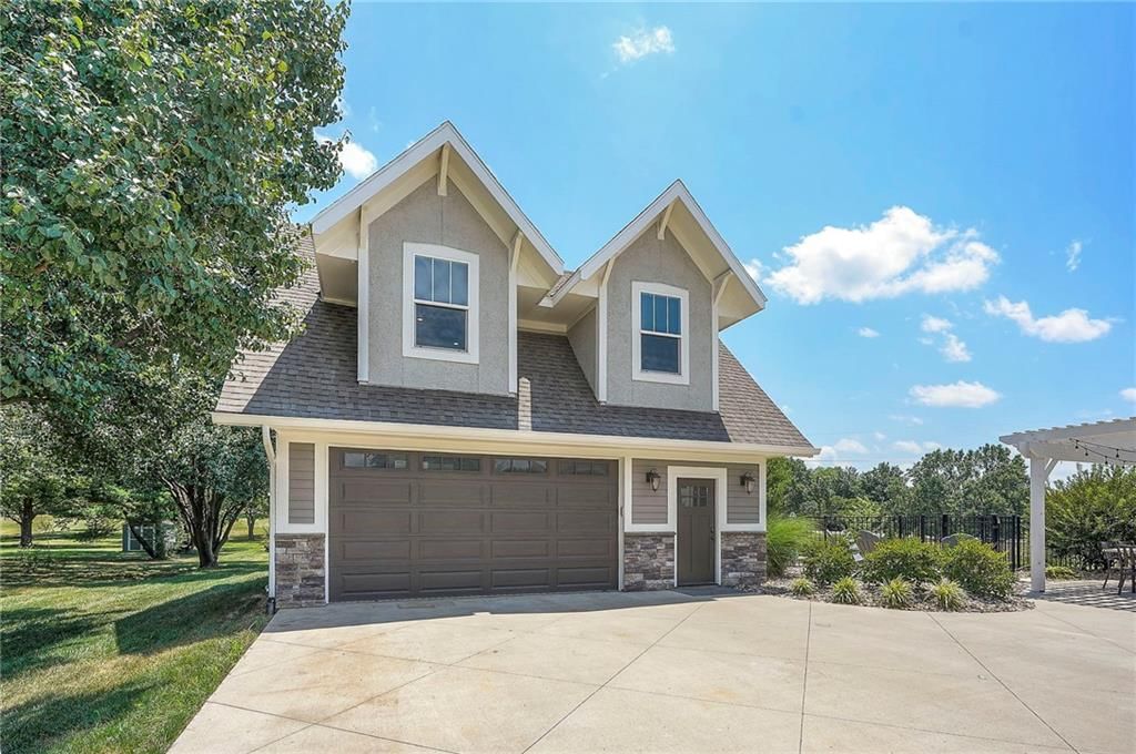 Photo 66 of 92 - 17875 Bluejacket Street