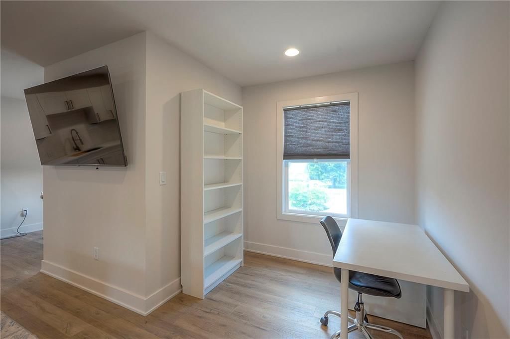 Photo 76 of 92 - 17875 Bluejacket Street