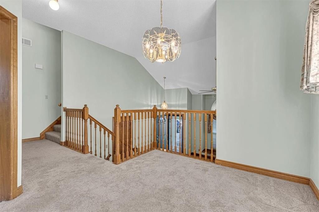 Photo 5 of 30 - 21213 W 51st Terrace