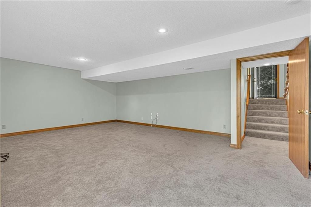 Photo 22 of 30 - 21213 W 51st Terrace