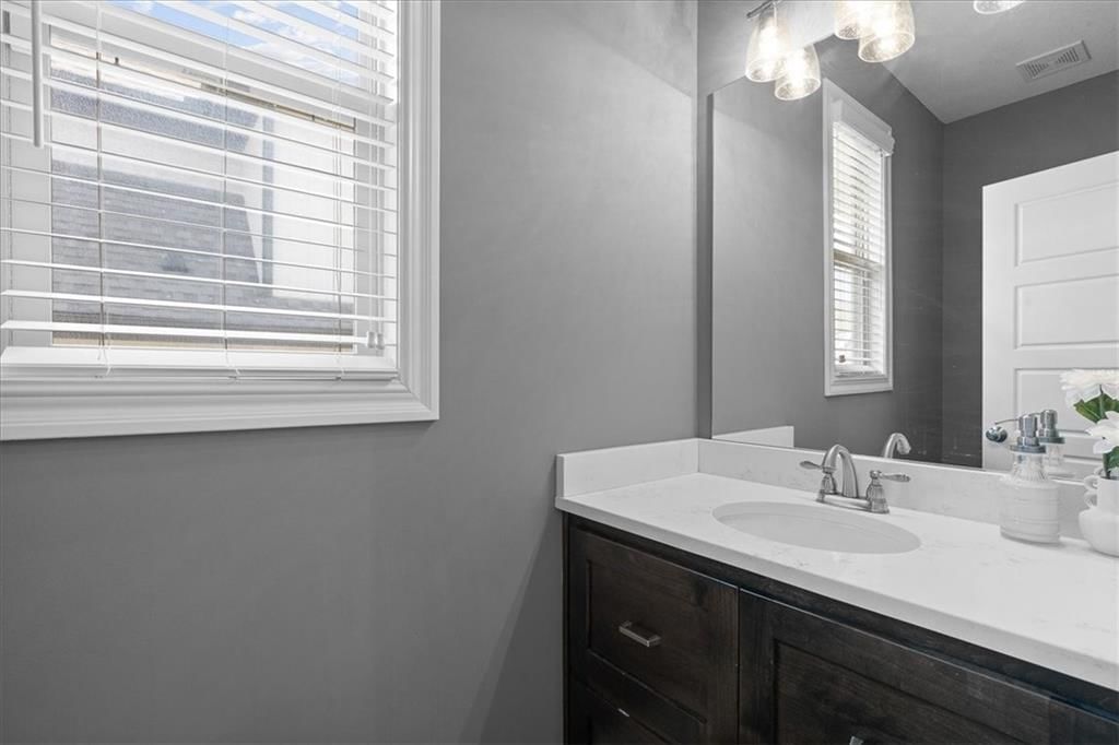 Photo 47 of 55 - 16312 Perry Street