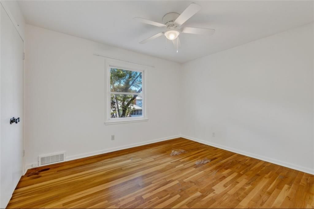 10412 Indiana Avenue — photo 19