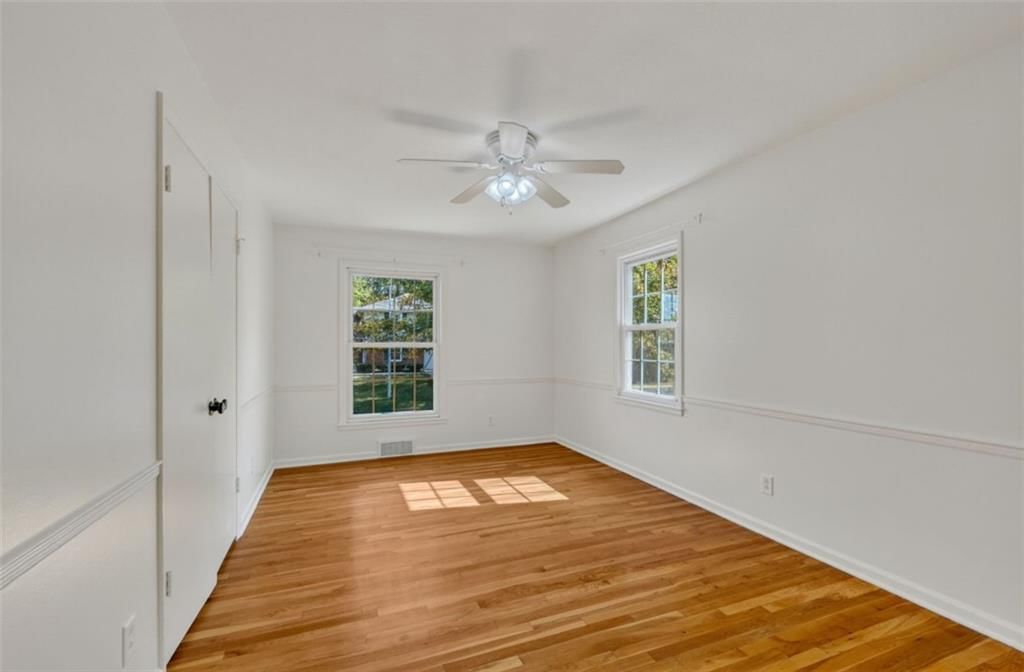 10412 Indiana Avenue — photo 21