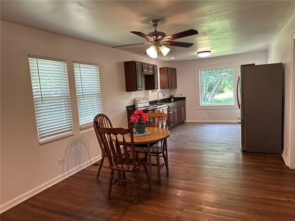 Photo 5 of 41 - 3009 N 33 Street