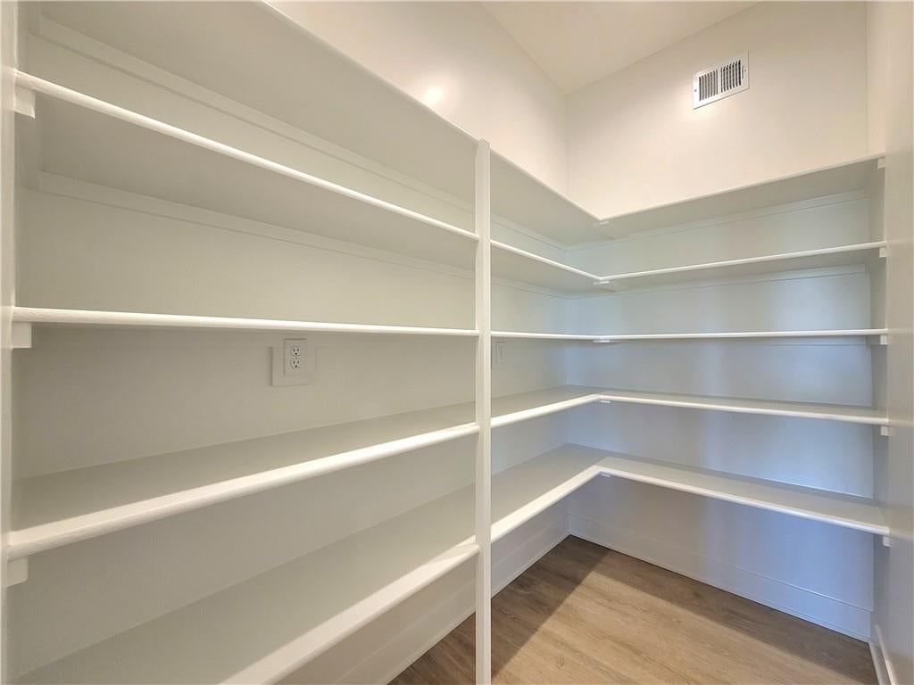 18221 Monrovia Street — photo 12