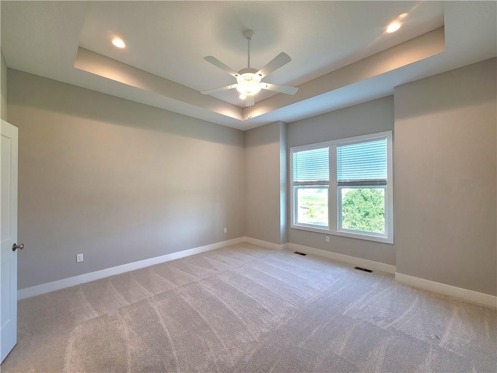 18221 Monrovia Street — photo 18