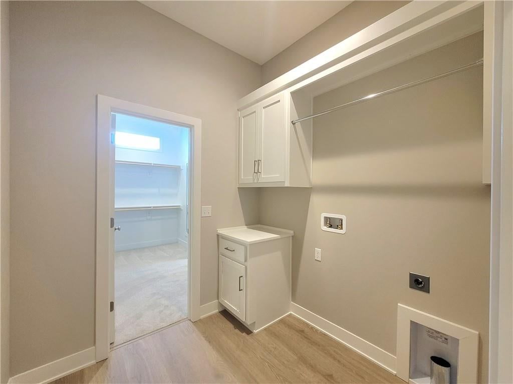 18221 Monrovia Street — photo 25