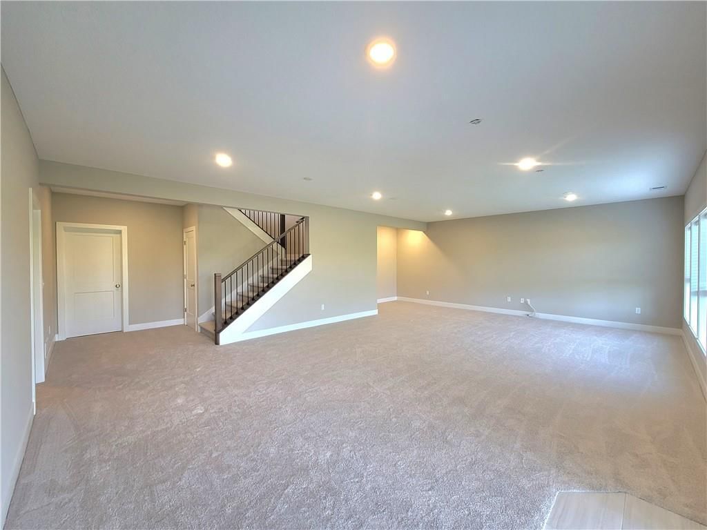 18221 Monrovia Street — photo 26