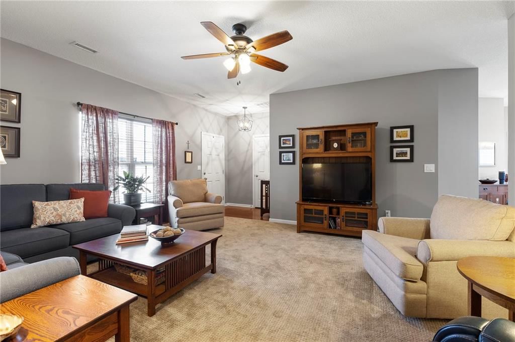 Photo 6 of 32 - 685 NE 66th Street