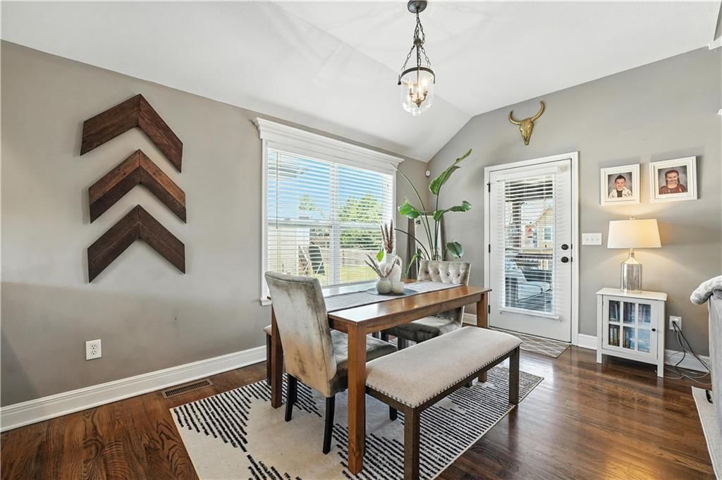 Photo 5 of 18 - 16728 Ruby Way