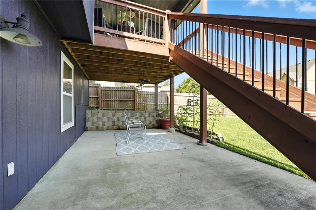 Photo 16 of 18 - 16728 Ruby Way