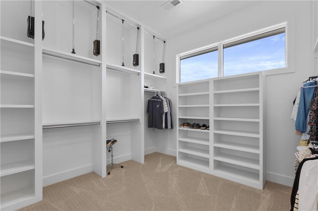 Photo 31 of 57 - 21611 W 80th Terrace