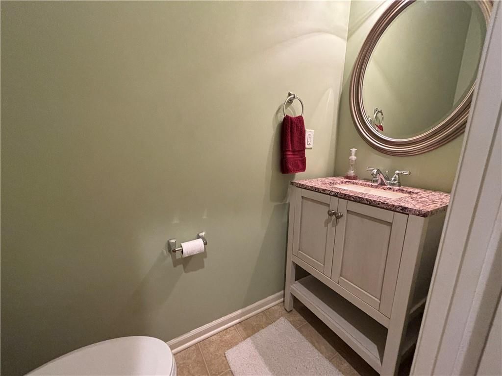 Photo 10 of 23 - 1840 W Fredrickson Circle