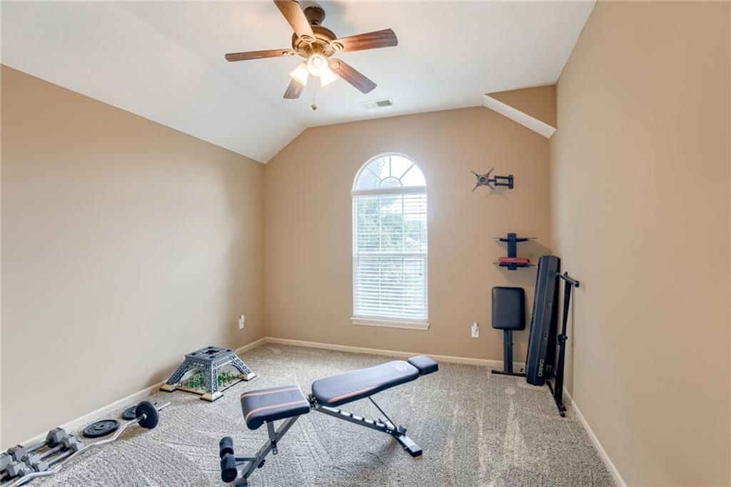 20918 Larkspur Avenue — photo 31