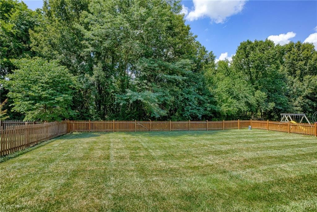 20918 Larkspur Avenue — photo 38