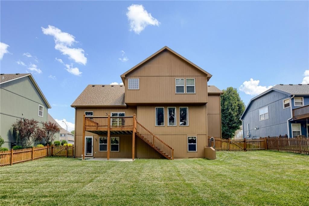 20918 Larkspur Avenue — photo 40