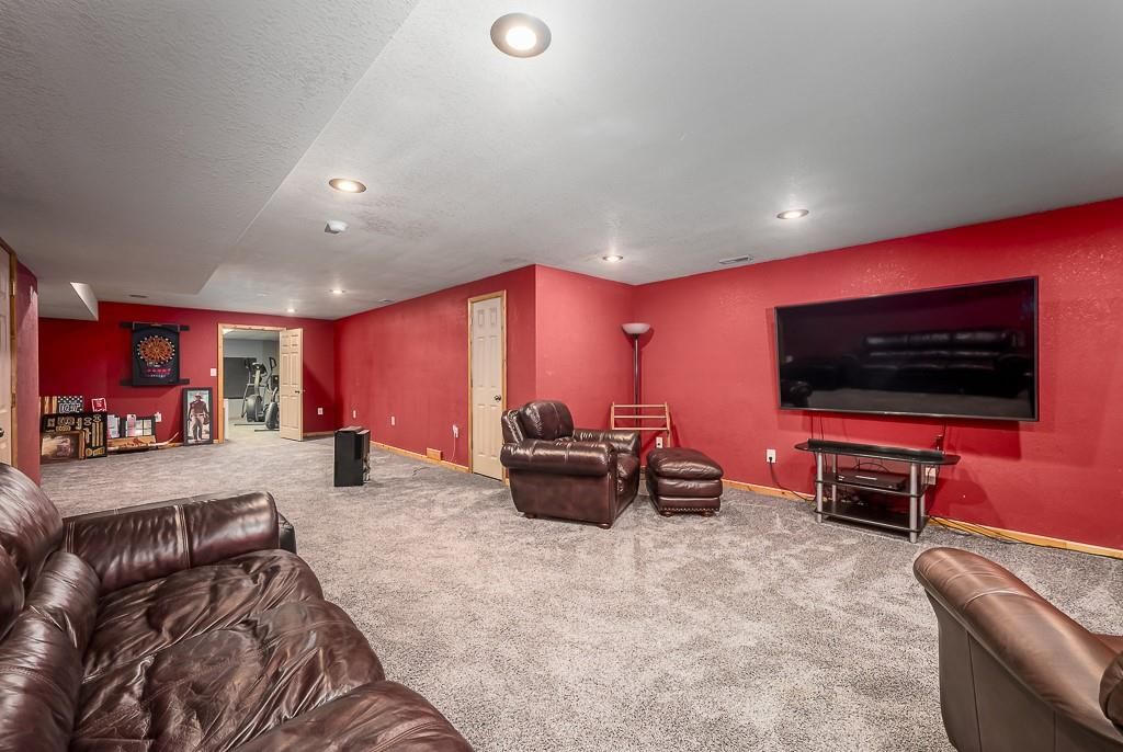 Photo 15 of 26 - 307 N Cypress Street