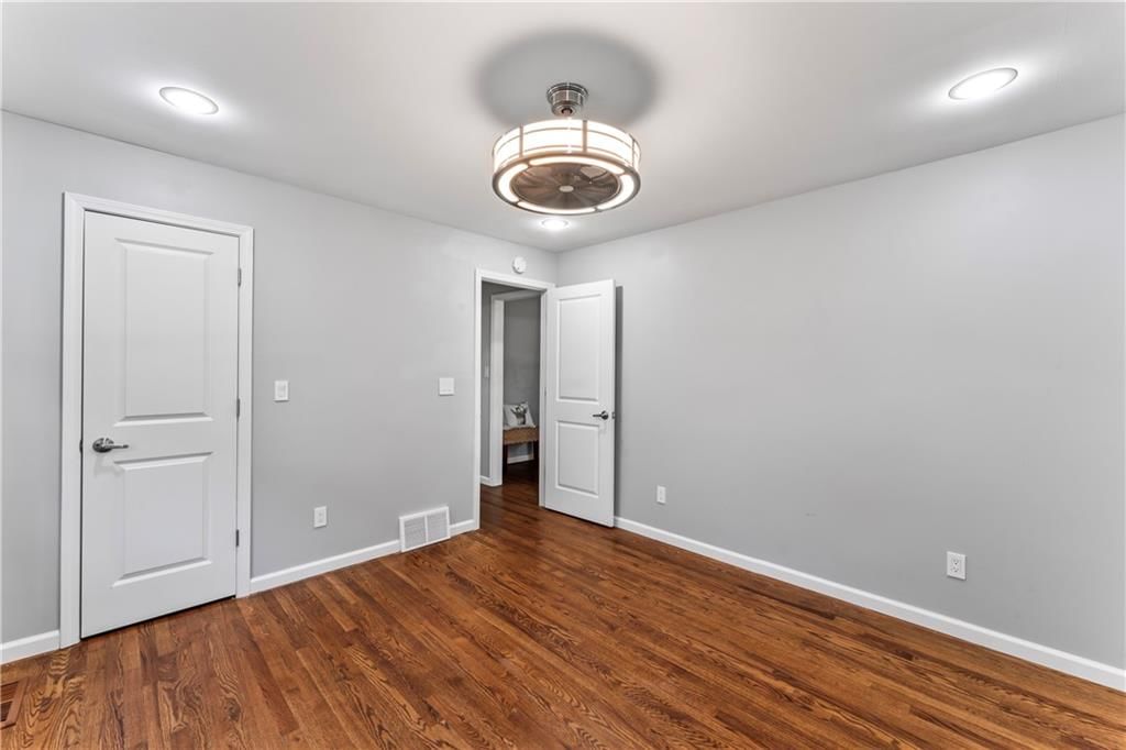 5006 W 50th Terrace — photo 21