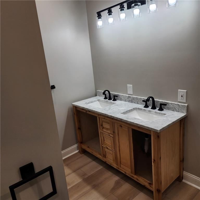 14404 E 49th Terrace — photo 24