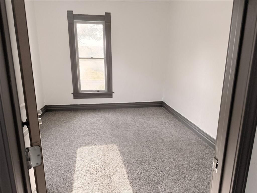 405 E 3rd Street — photo 12