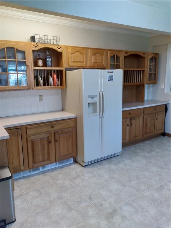220 E McCarty Street — photo 23