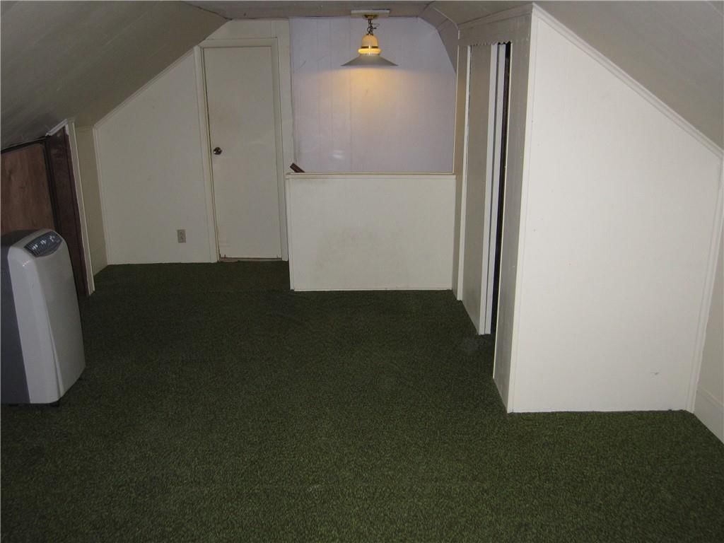 220 E McCarty Street — photo 37