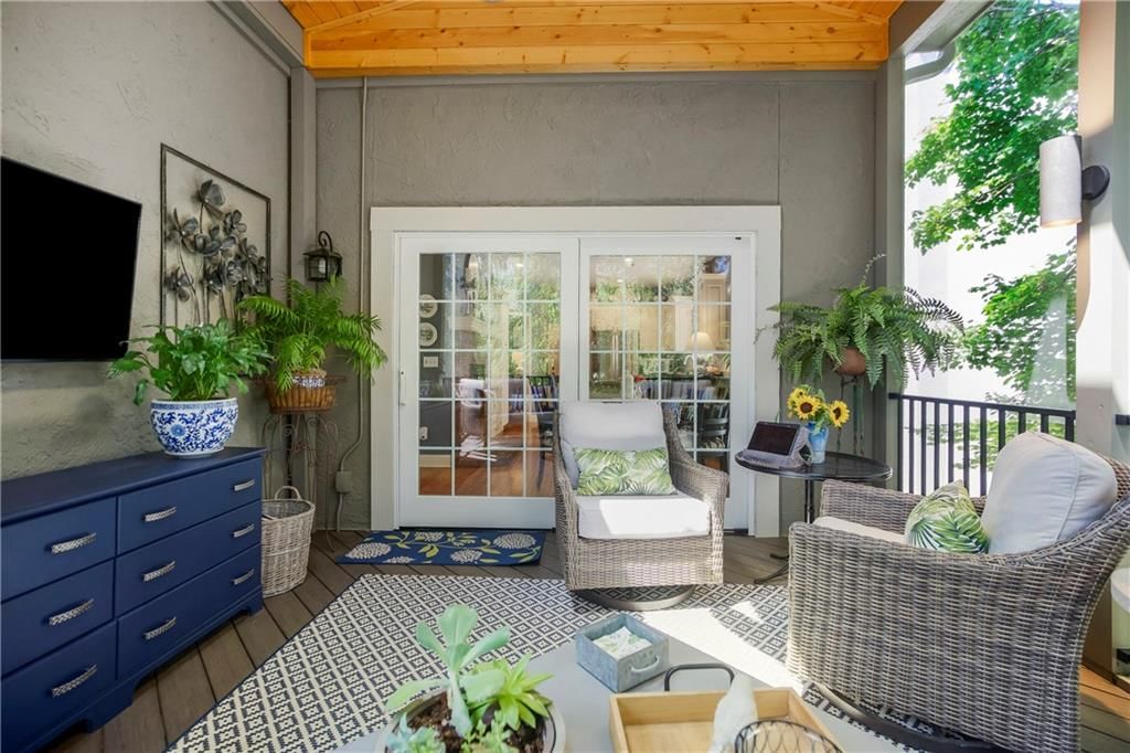 12313 England Street — photo 16