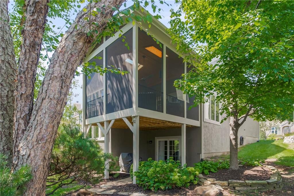 12313 England Street — photo 34