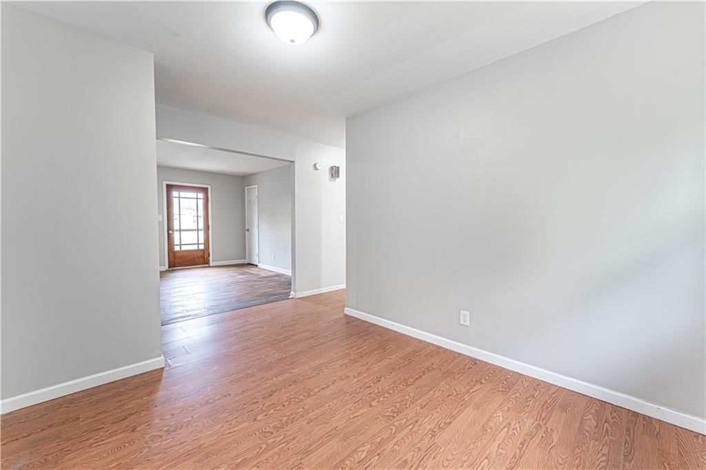 202 W Henry Street — photo 7