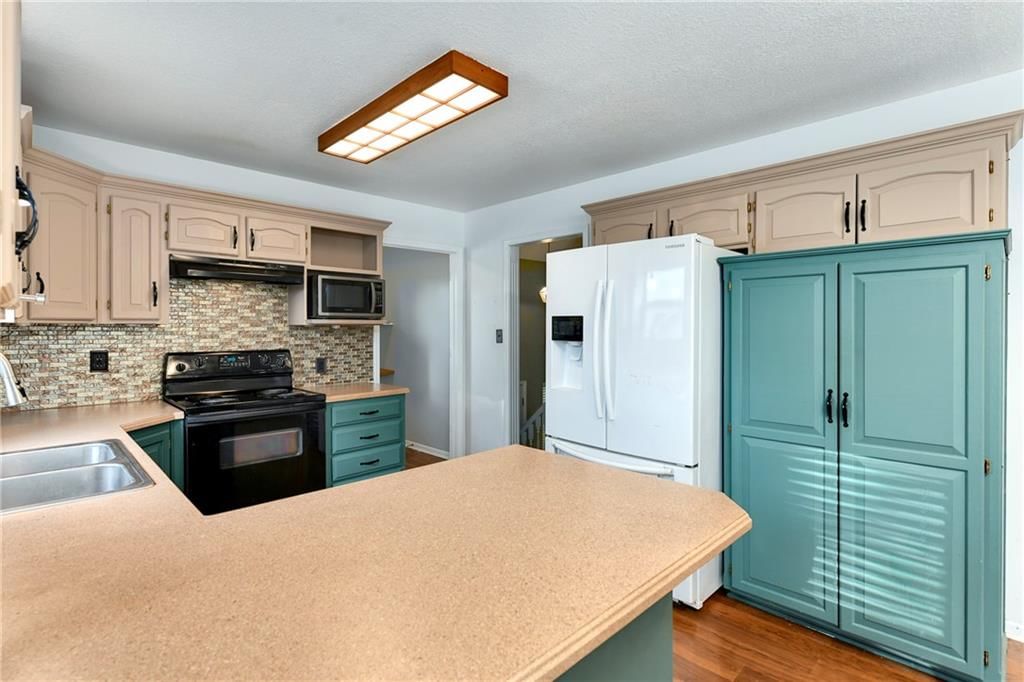 1104 N Viking Drive — photo 9