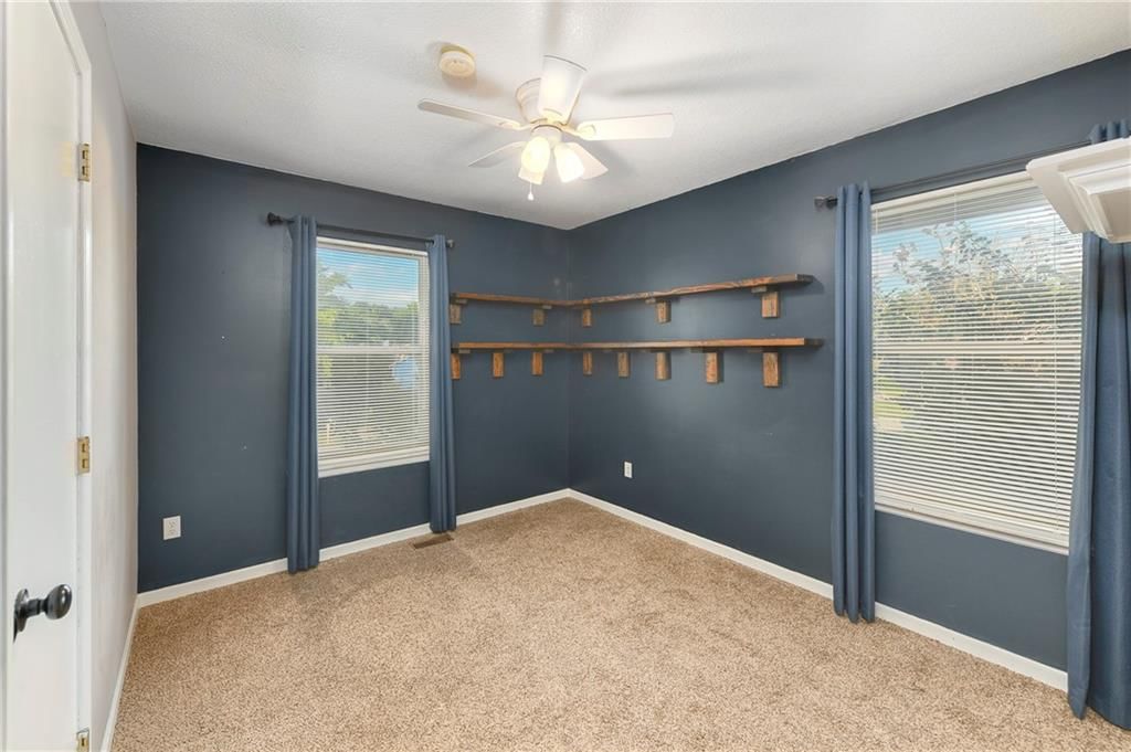 1104 N Viking Drive — photo 16