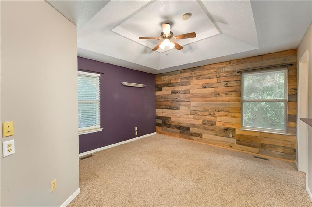 1104 N Viking Drive — photo 18