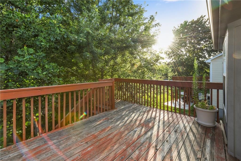 1104 N Viking Drive — photo 28