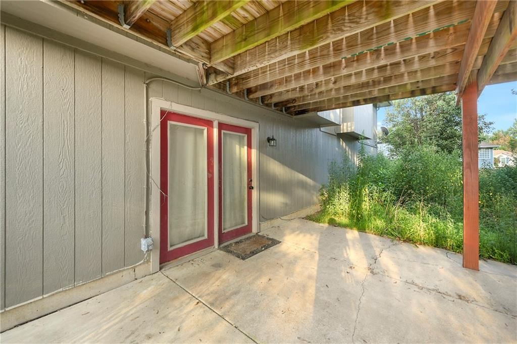 1104 N Viking Drive — photo 30