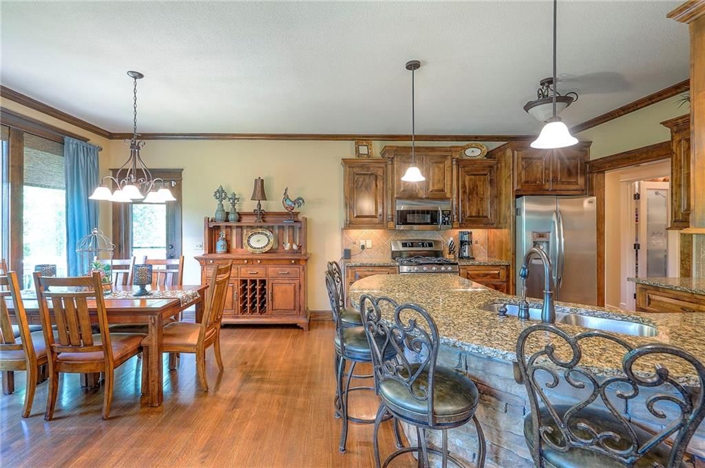 Photo 14 of 68 - 1605 NE 94th Street