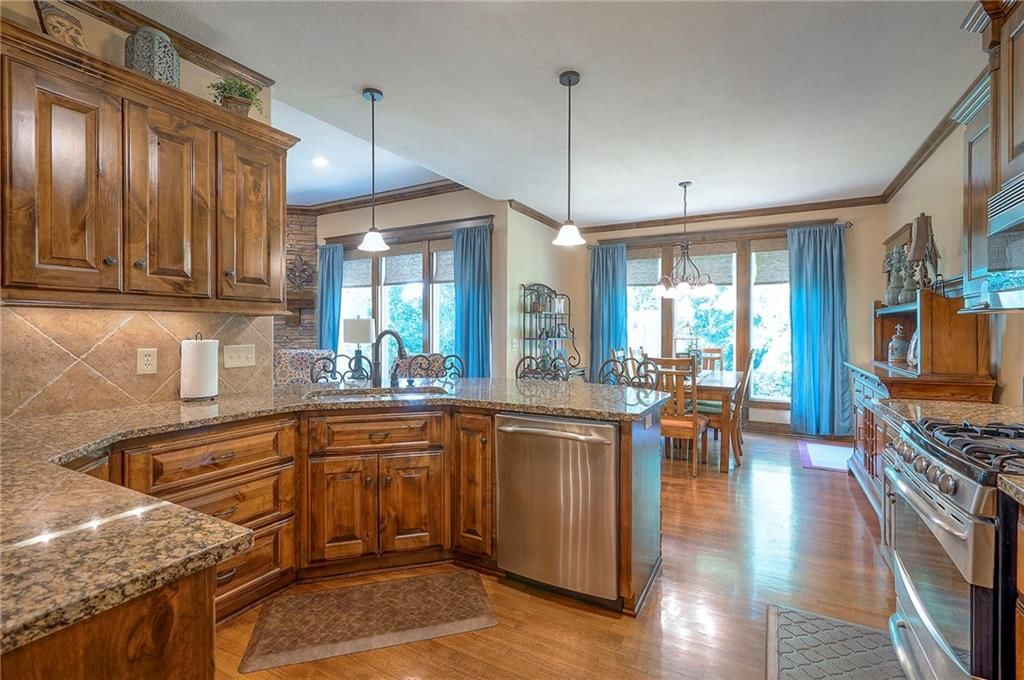 Photo 22 of 68 - 1605 NE 94th Street
