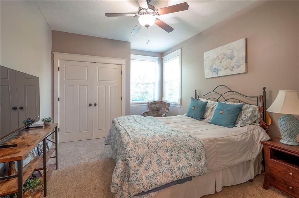 Photo 28 of 68 - 1605 NE 94th Street