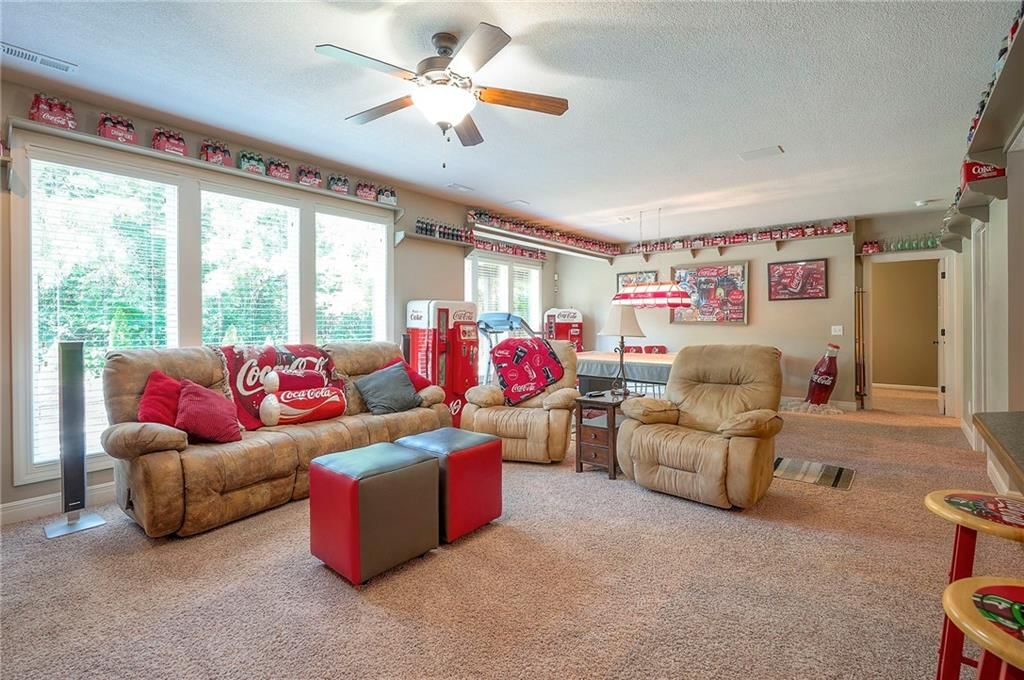 Photo 42 of 68 - 1605 NE 94th Street