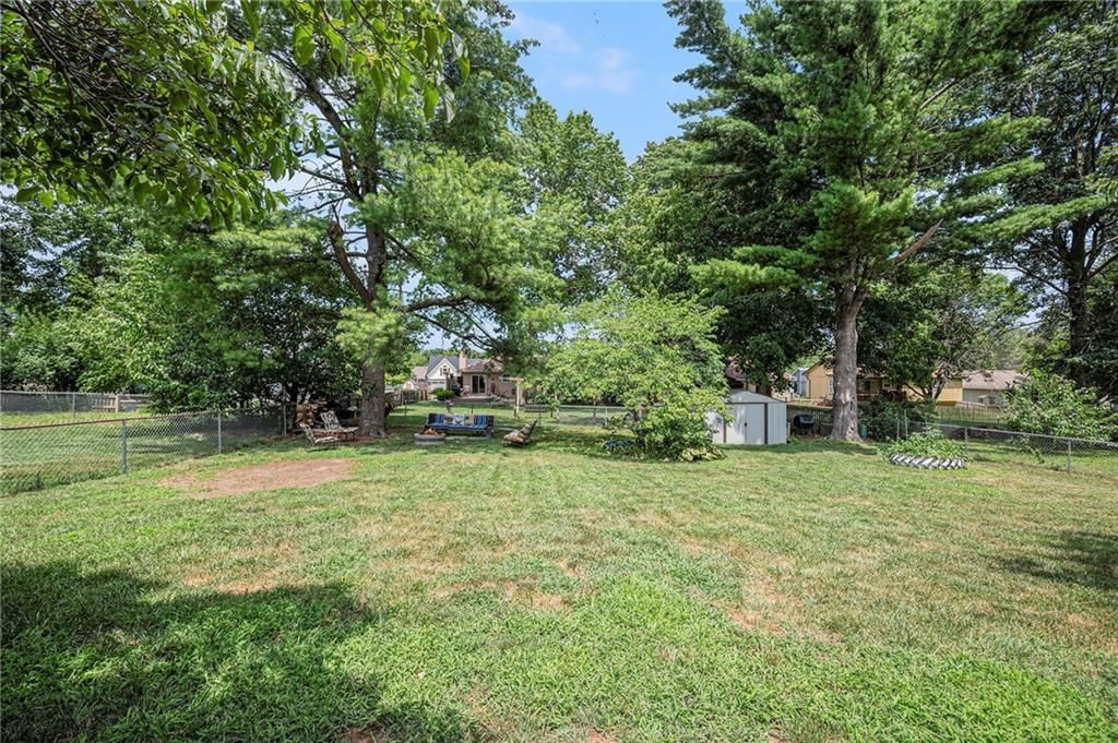 Photo 29 of 36 - 505 Stonewall Drive