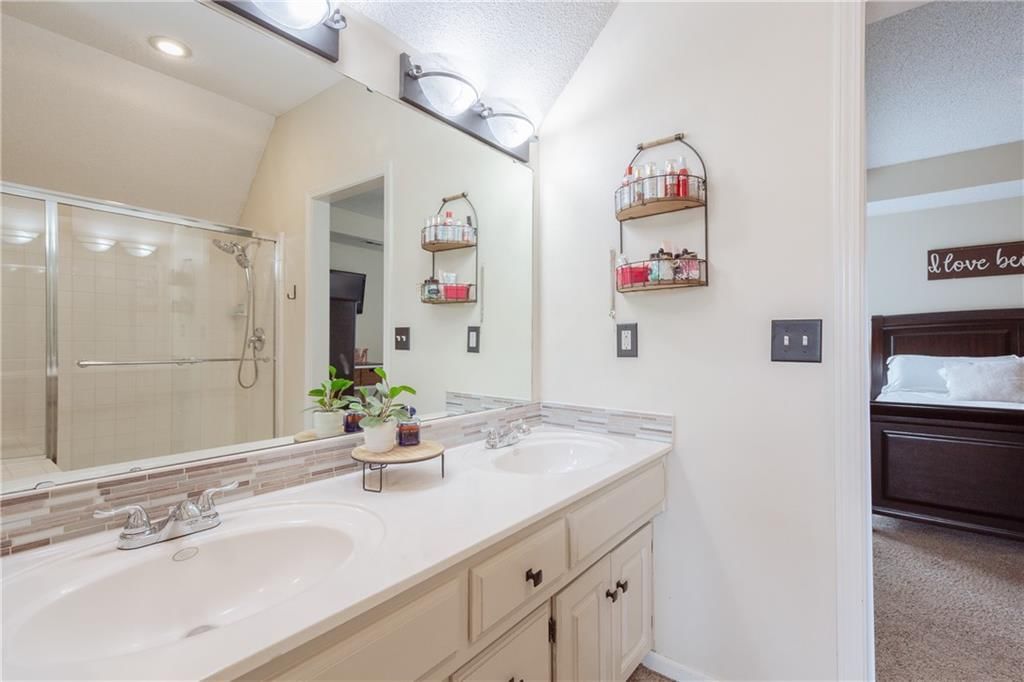 6352 NOBLE Street — photo 25
