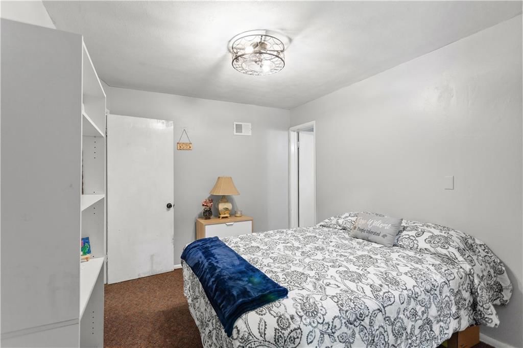 7930 W 67th Street — photo 17