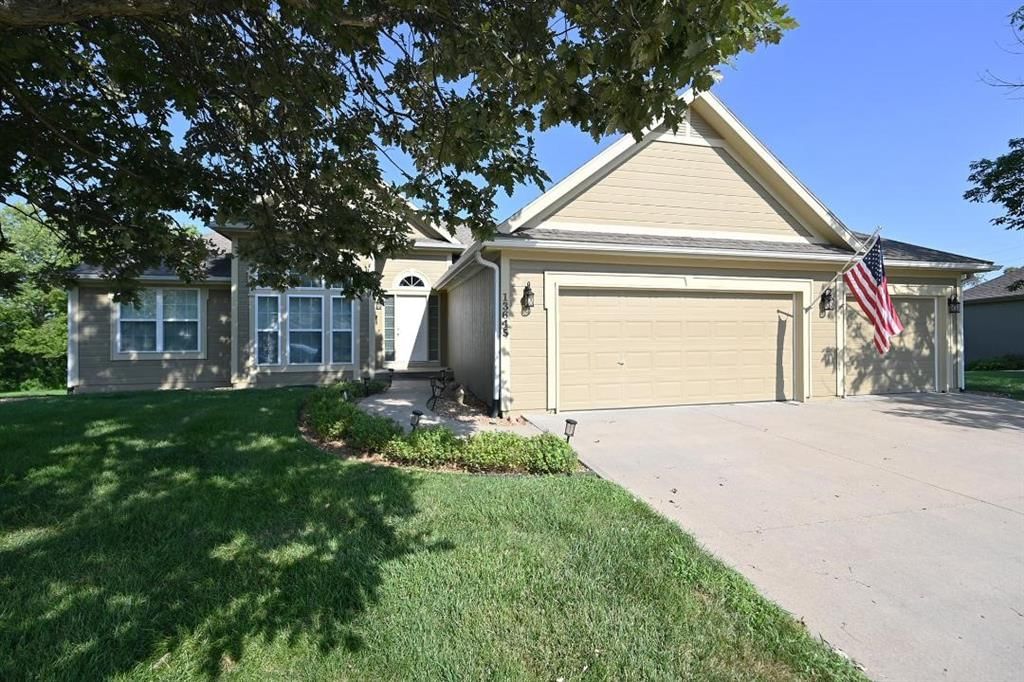 13645 Station Drive, Platte City, MO