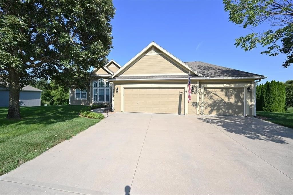 13645 Station Drive — photo 2