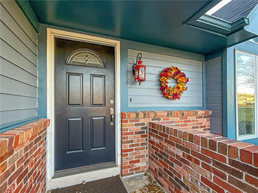 1645 E Timber Ridge Drive — photo 4