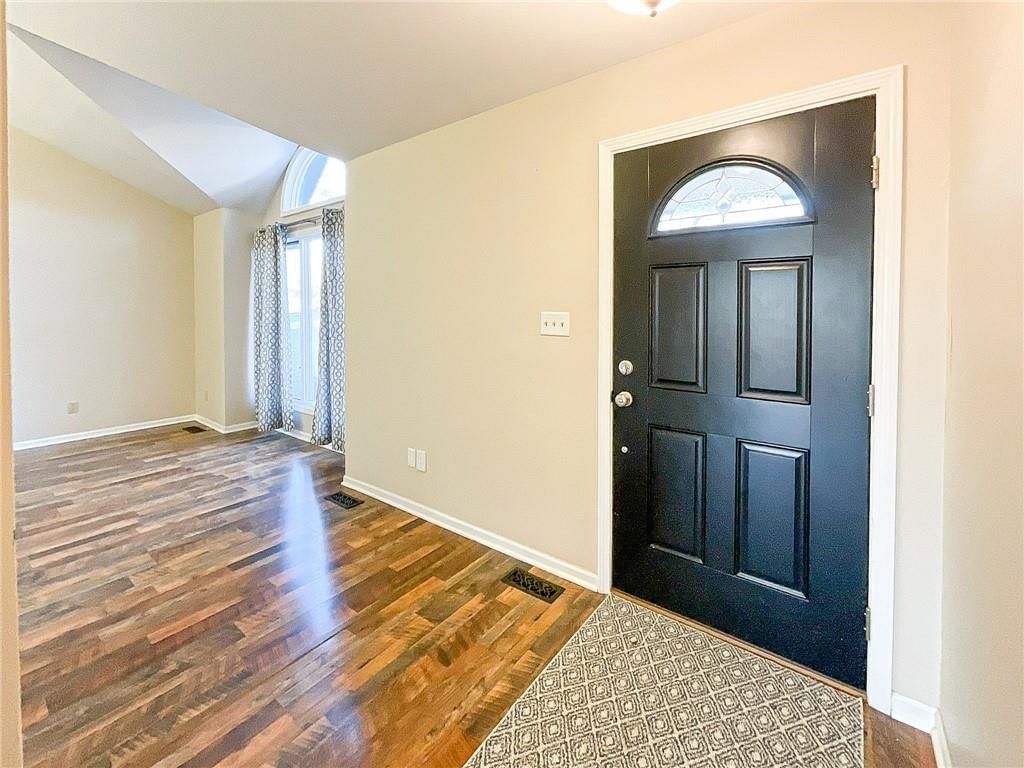 1645 E Timber Ridge Drive — photo 5