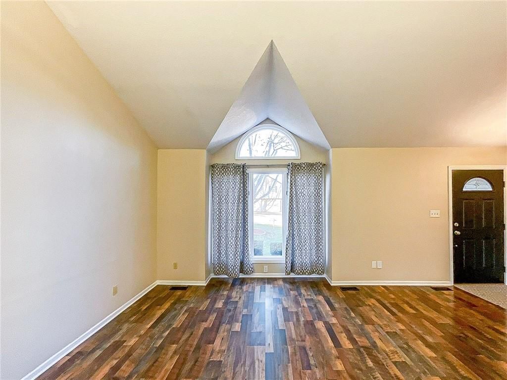 1645 E Timber Ridge Drive — photo 10