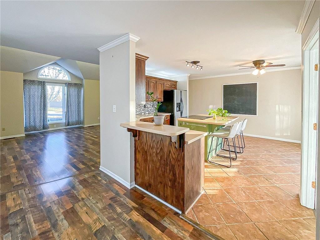 1645 E Timber Ridge Drive — photo 16